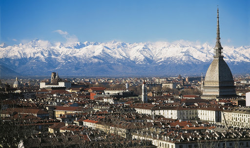 La città ai piedi delle Alpi TORINO